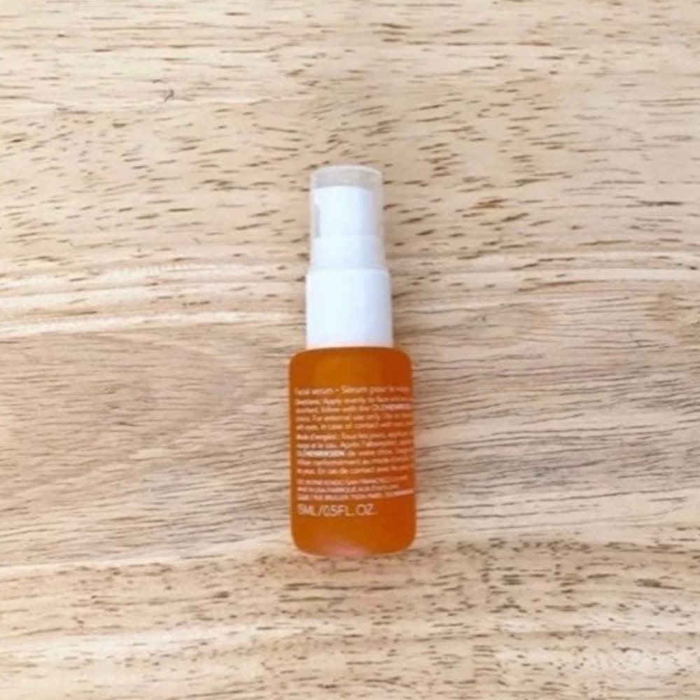 15 ML Olehenriksen Truth Serum Mini - Picture 4 of 4